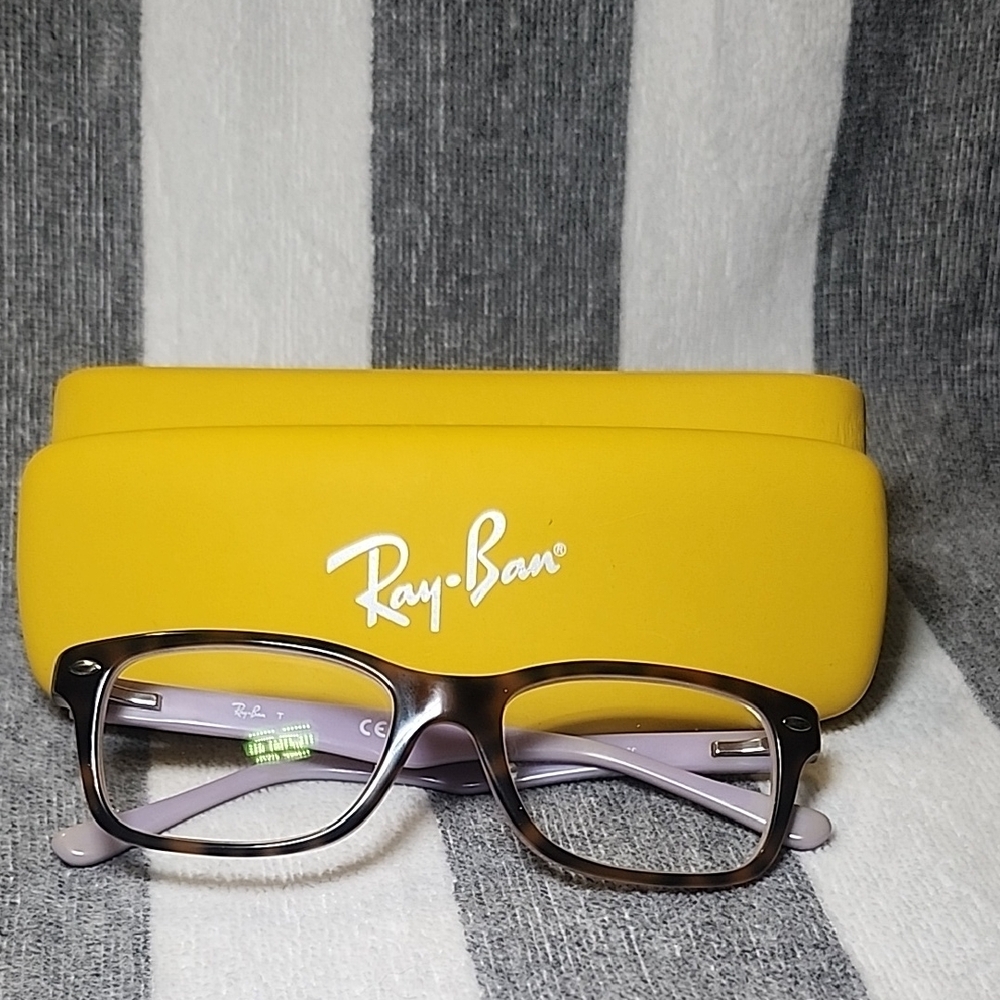 Ray-Ban Glasses with Yellow Case